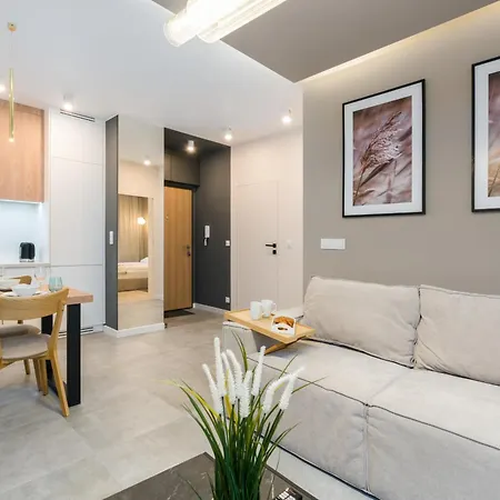 Sobczaka With Parking By Renters Apartament *